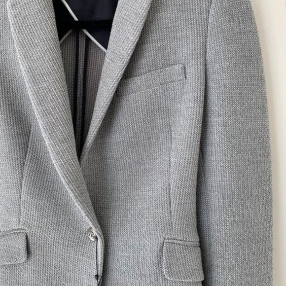 ZARA Grey Knit Structured Blazer - Picture 2 of 5